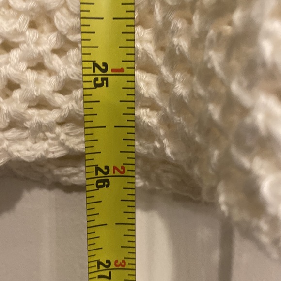 CONVERSE - vest: white sheer acrylic woven crochet open knit overlay - XL - Picture 11 of 16